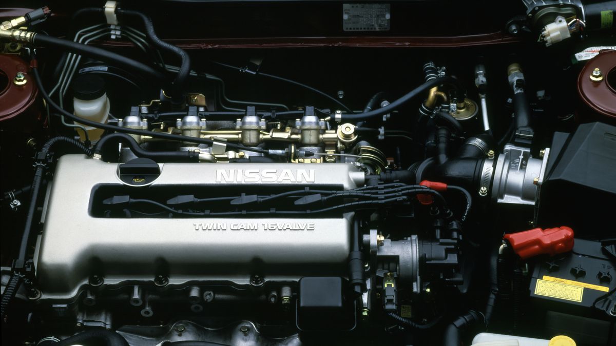 Silnik SR20DE, do którego często montowana jest głowica z silnika VE