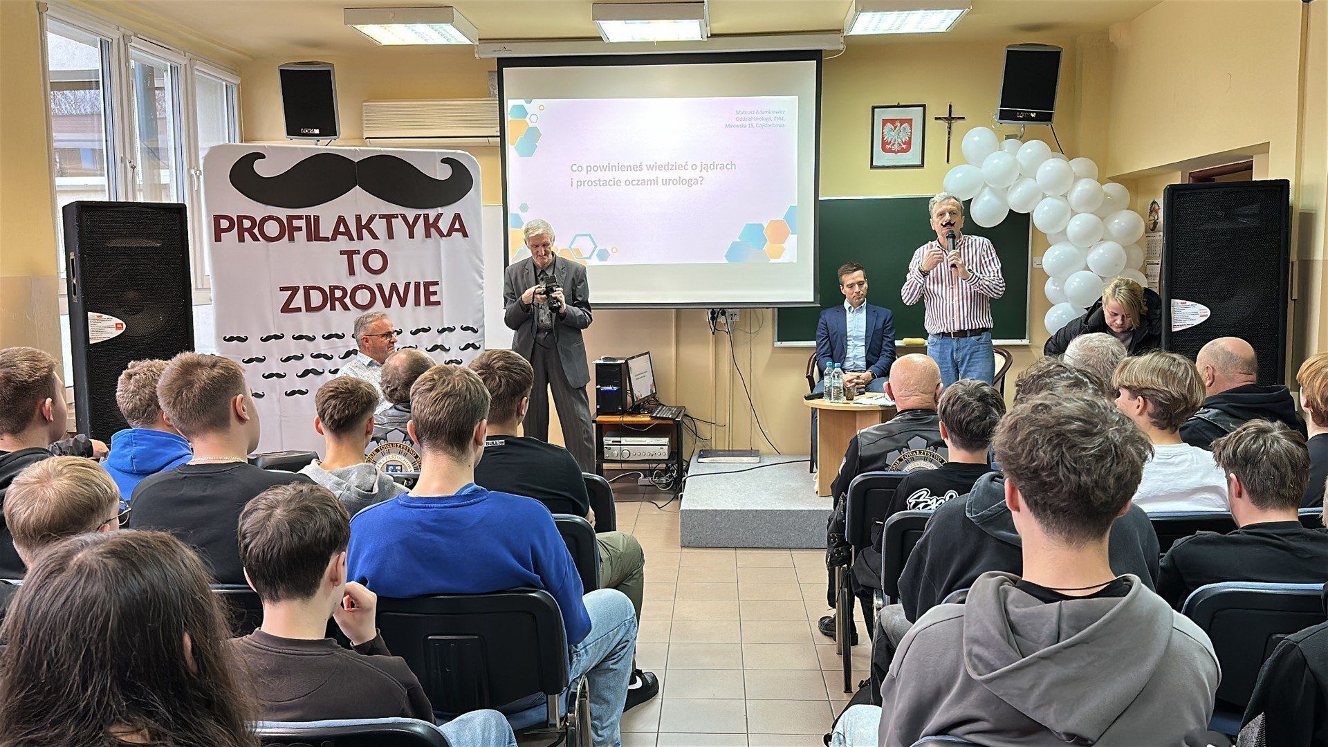 Akcja Movember w częstochowskim Ekonomiku