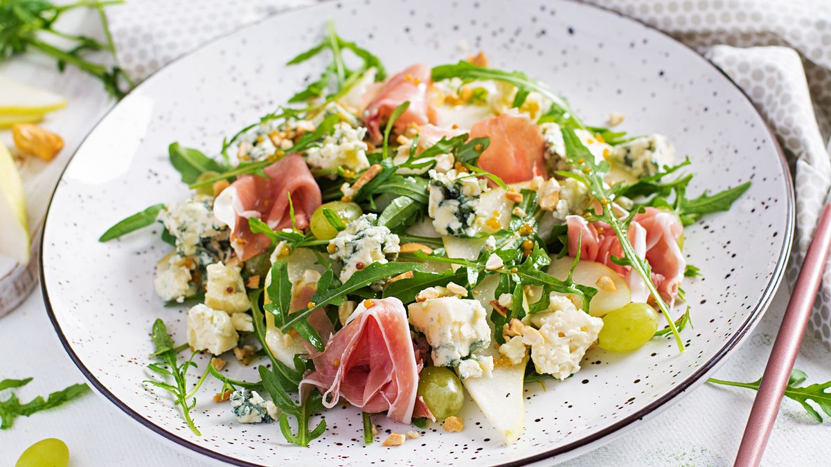 Sałatka z szynką parmeńską