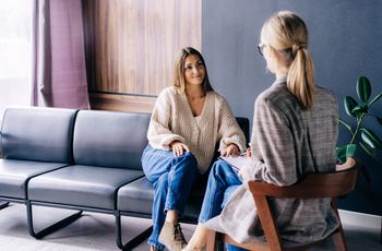 Zmiana ścieżki kariery może czekać wiele osób. Jak się przebranżowić?