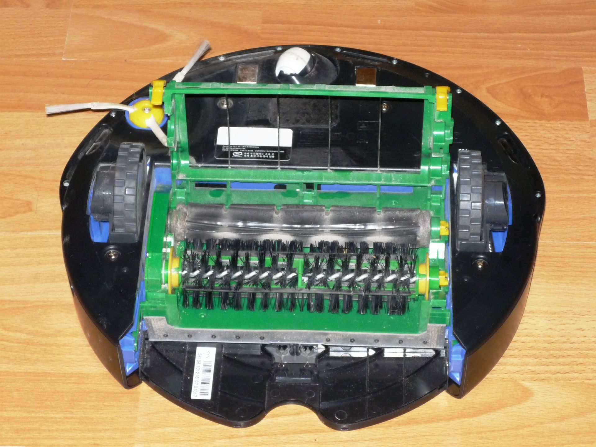 iRobot Roomba 581 - i pozamiatane! [test] 7