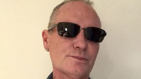 "Jestem smutnym pijakiem". Znaleziono go nieprzytomnego w domu