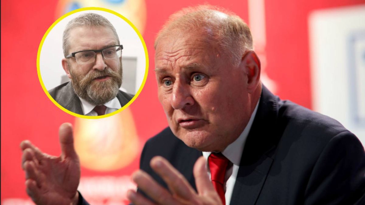 PAP / PAP / Leszek Szymański / Getty Images / Na zdjęciu: Jan Tomaszewski / w kółku: Grzegorz Braun