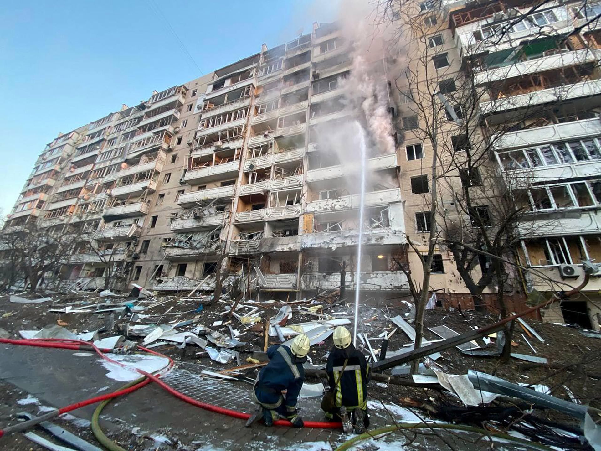Wojna w Ukrainie. Zbombardowane osiedle w Kijowie pokazuje bezwzględność Rosjan 2