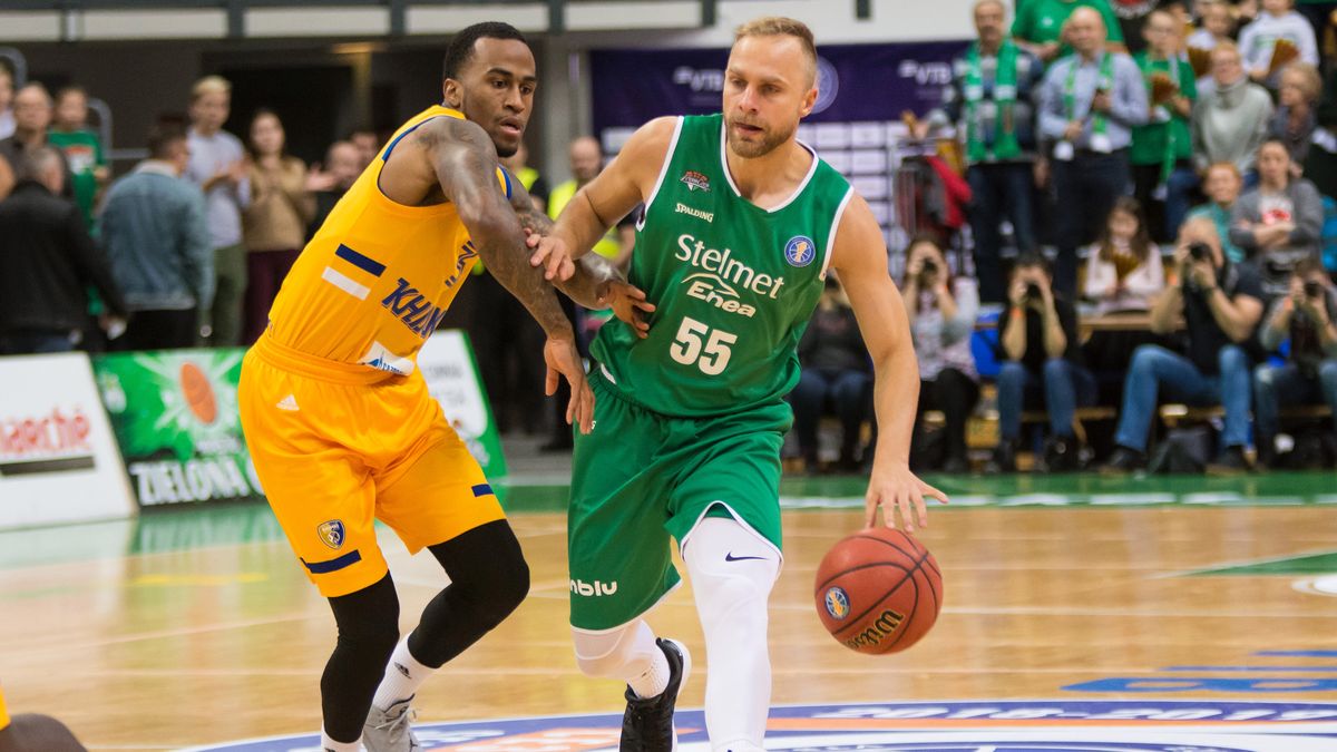 Newspix / Tomasz Browarczyk/400mm.pl / Stelmet - Chimki: Dee Bost (w żółtym stroju) i Łukasz Koszarek