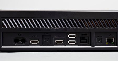 Twardego dysku do Xbox One na pewno nie wymienimy. Ale podepniemy inny