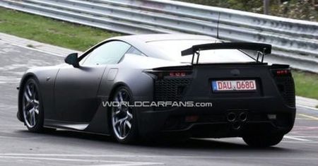 Lexus LF-A coraz bliżej...