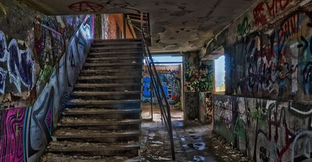 Tajemnicza substancja zamienia 23-latkę w "zombie"