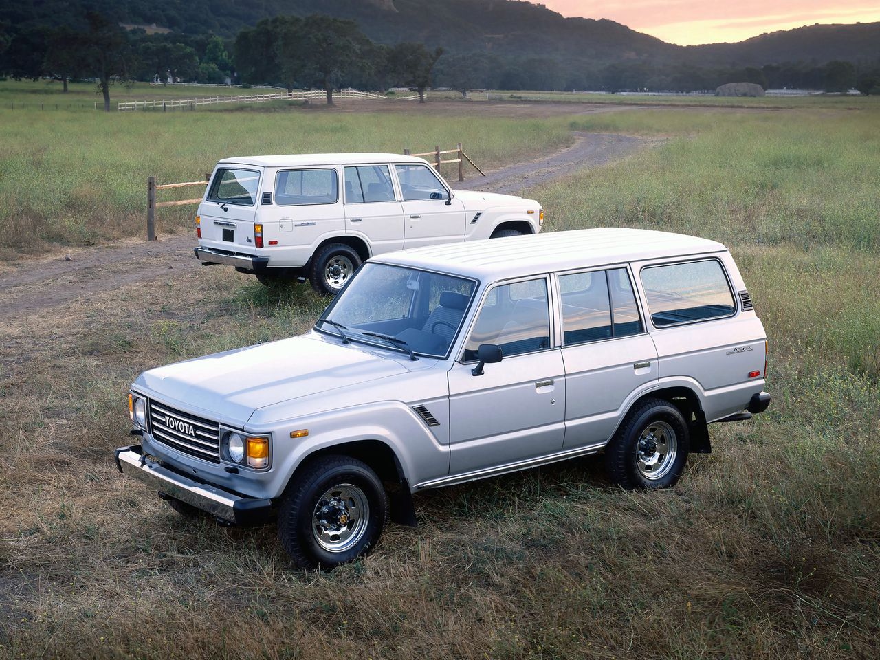 Land Cruiser J6, którego zaprezentowano w 1980 roku został stworzony według idei: więcej wszystkiego. Samochód miał być większy, mocniejszy, szybszy, bardziej komfortowy, lepiej wyposażony....