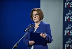 Beata Mazurek ostro o prezydent stolicy. "Jeśli nie stawi się na komisję, to znaczy, że ma coś do ukrycia"