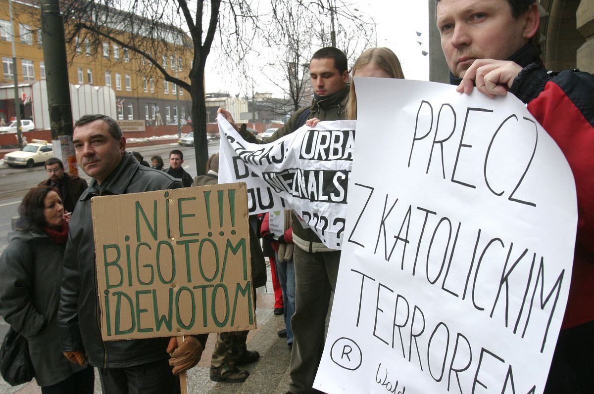 Protest w obronie Doroty Nieznalskiej w 2005 r.