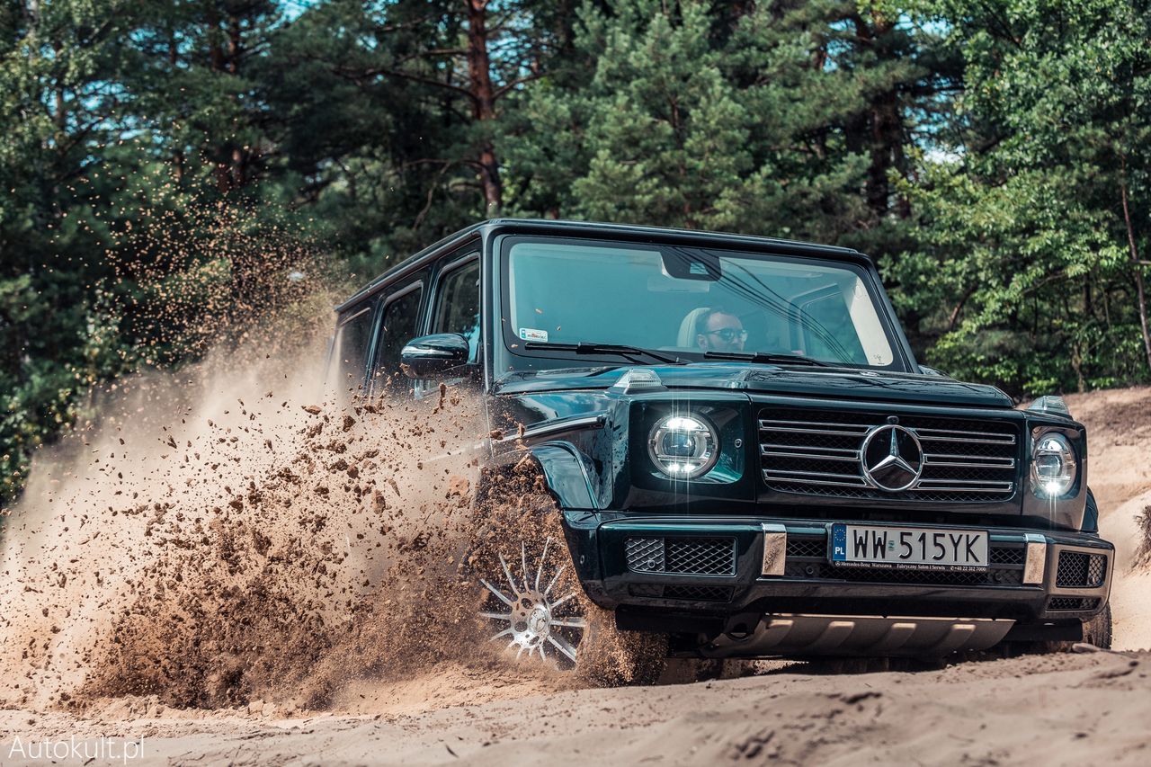 Choć to zupełnie inny samochód, Mercedes klasy G nowej generacji nie stracił nic z magii produkowanego 39 lat poprzednika (fot. Konrad Skura)