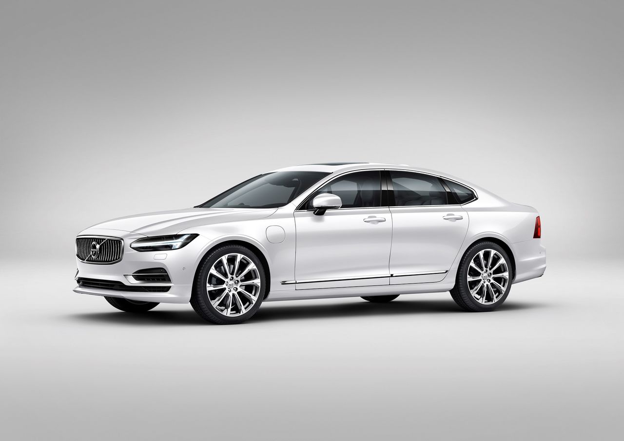 Volvo S90 T8 eAWD (fot. Volvo)