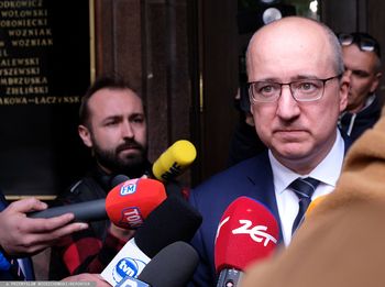 ABW zatrzymała w warszawie archeologa. Dyplomata Kremla reaguje