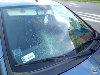 Kielce: Wypadek z udziałem rowerzysty. Wjechał w zaparkowane auto
