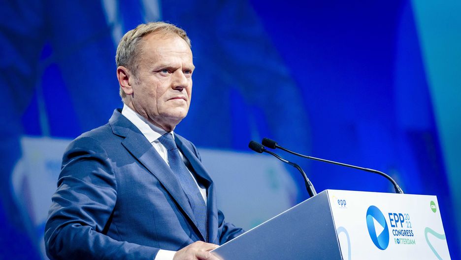 Donald Tusk (departing president EPP) during the first day of the European People's Party (EPP) conference in Rotterdam Ahoy arena, Rotterdam, the Netherlands, 31 May 2022. The EPP Congress is organized by the European People's Party (EPP), the political family of the Christian Democrats in Europe. The EPP party congress takes place from 31 May to 01 June 2022. EPA/Sem van der Wal Dostawca: PAP/EPA.