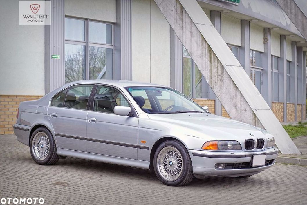BMW 528i za 75 000 zł