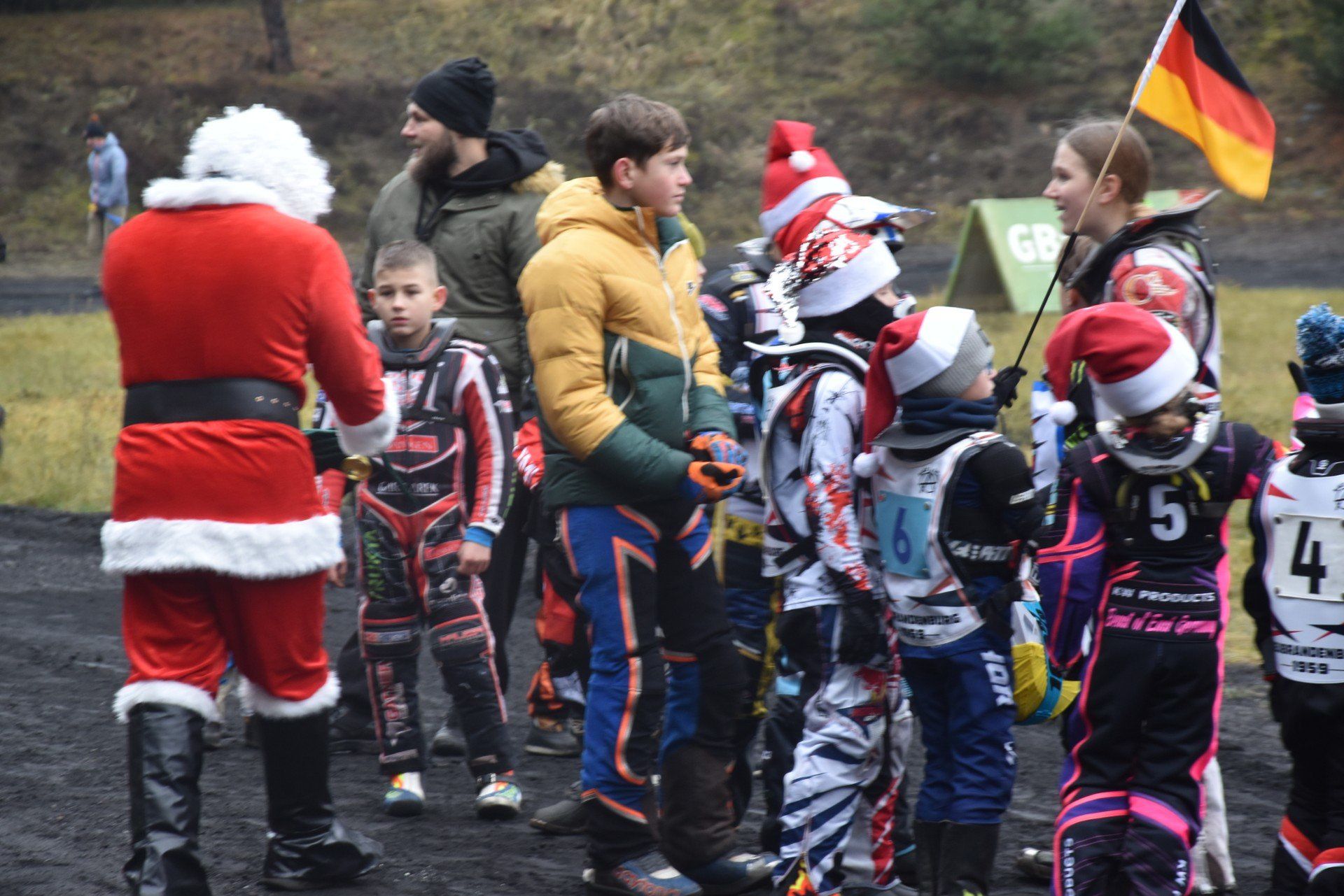 XXX Międzynarodowy Mikołajkowy Piknik Miniżużlowy