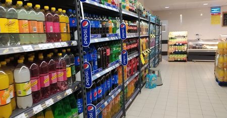 Coca-cola tylko dla bogatych! Ceny popularnych napojów szokują