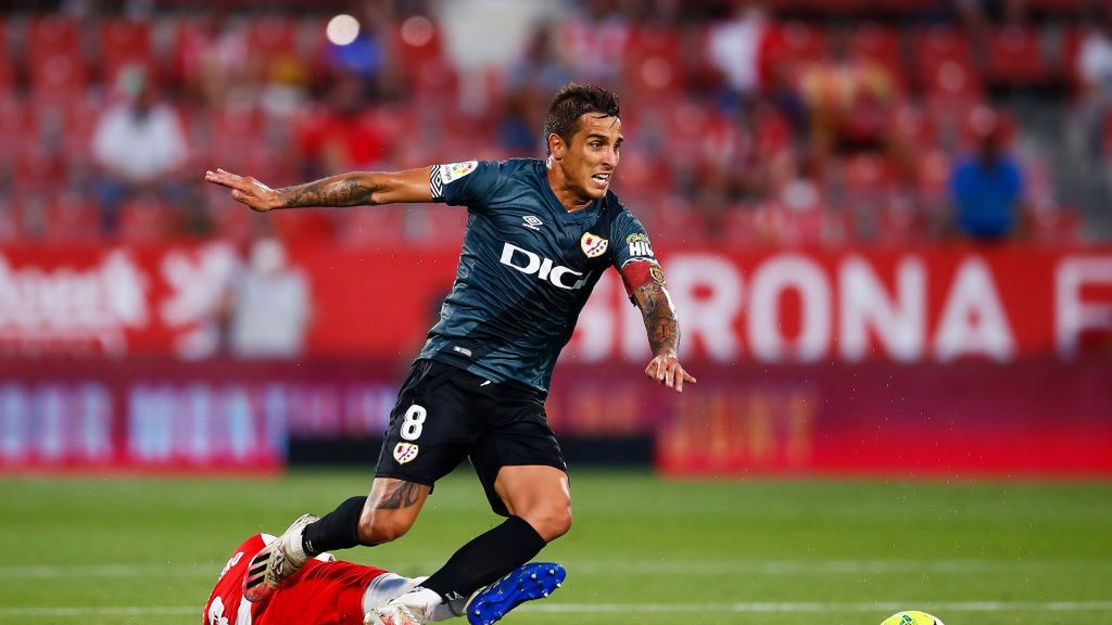 Getty Images / Eric Alonso / Na zdjęciu: Sebastian Cristoforo w barwach Rayo Vallecano