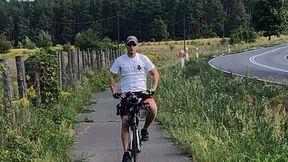 "Wyprzedził i mnie o mało nie zabił...!". Wstrząsające zdjęcie z "Kibicowskiej Wyprawy"