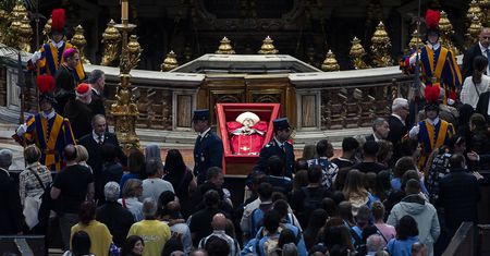 Pogrzeb papieża Franciszka według uproszczonego rytuału