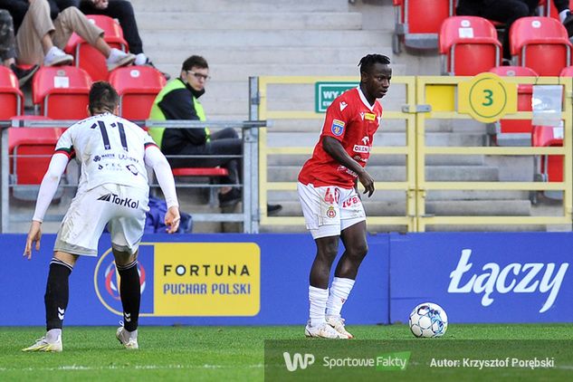 Yaw Yeboah może odejść, ale tu powód jest inny. Ghańczyk chciałby spróbować sił w mocnej lidze