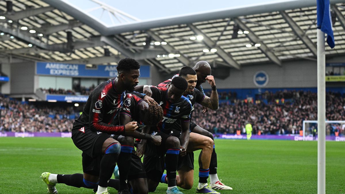 Getty Images / Sebastian Frej/MB Media / Na zdjęciu: Crystal Palace wygrało derbowy mecz z Brighton