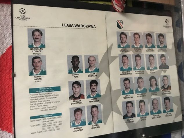 Bogusław Łobacz i kadra Legii na fazę grupową Ligi Mistrzów w sezonie 1995-96