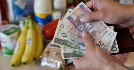 Ekonomiści kontrują wypowiedź prezesa NBP. "Widzimy uporczywie wysoką inflację"