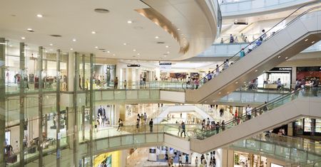 Otwarcie centrów i galerii handlowych. Już wkrótce nastąpi długo oczekiwany drugi etap "odmrażania gospodarki"