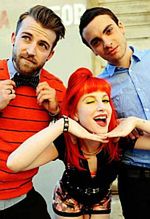 Potworne Paramore gra dla transformersów