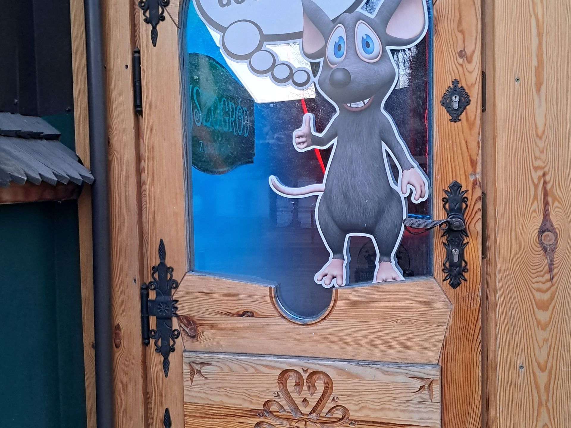 Pomieszczenia, gdzie żyją myszy, zaaranżowano bardzo starannie