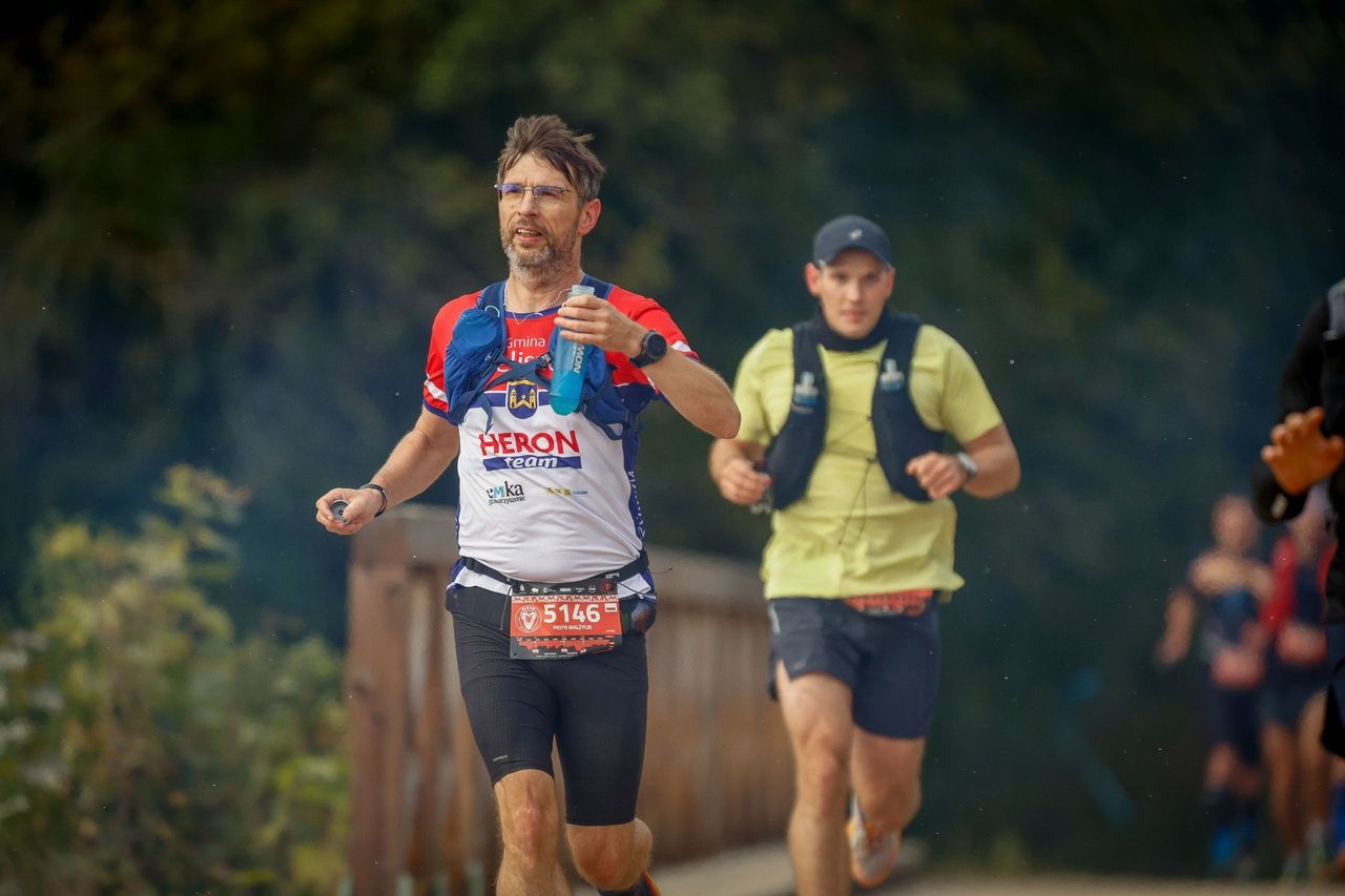 Supraśl: Trwa Bison Ultra-Trail. Dwa dni biegania przez Puszczę Knyszyńską. I jeden dzień jazdy rowerem