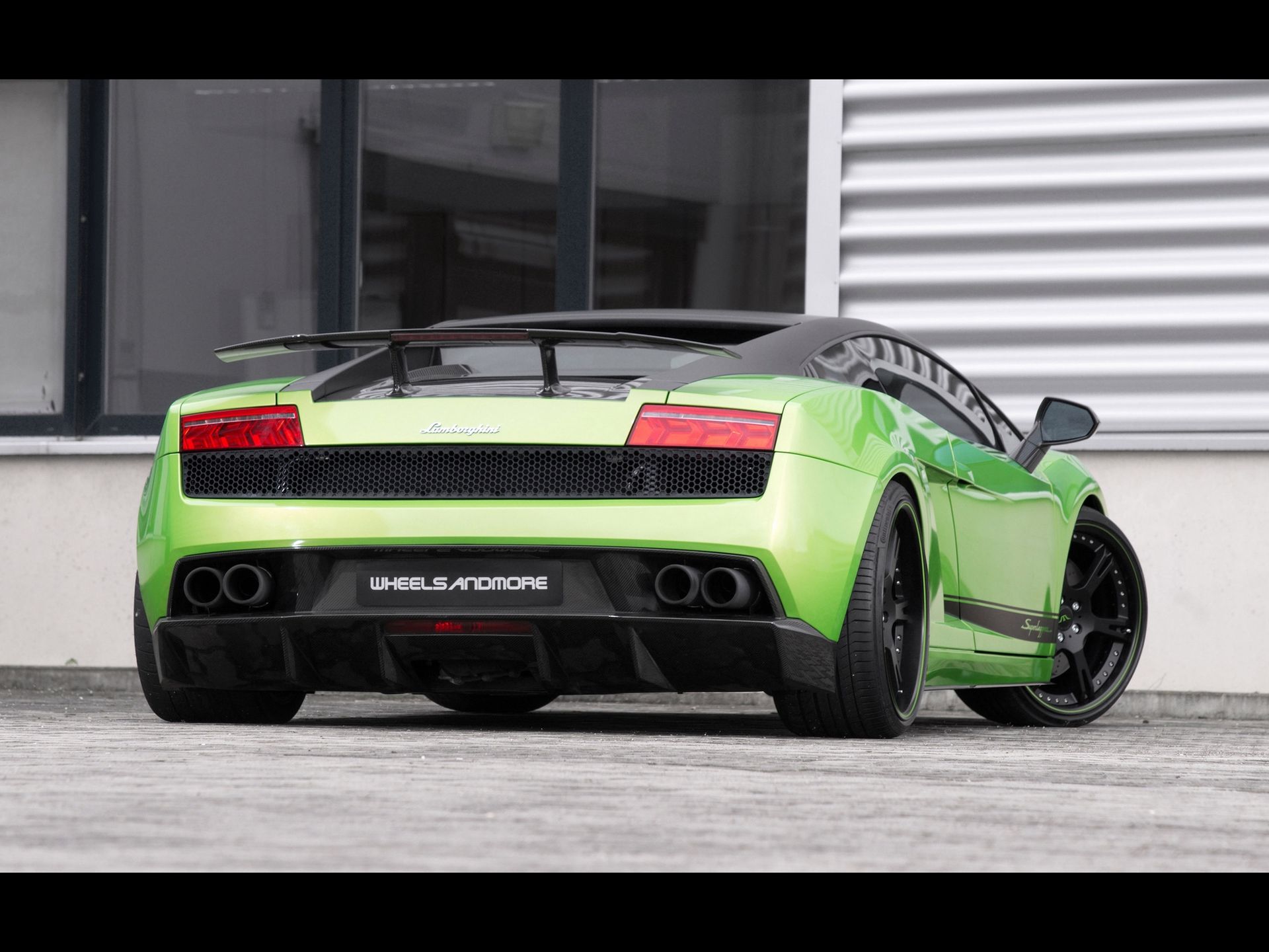 Wheelsandmore Gallardo LP620-4 Superleggera Green Beret fot.5