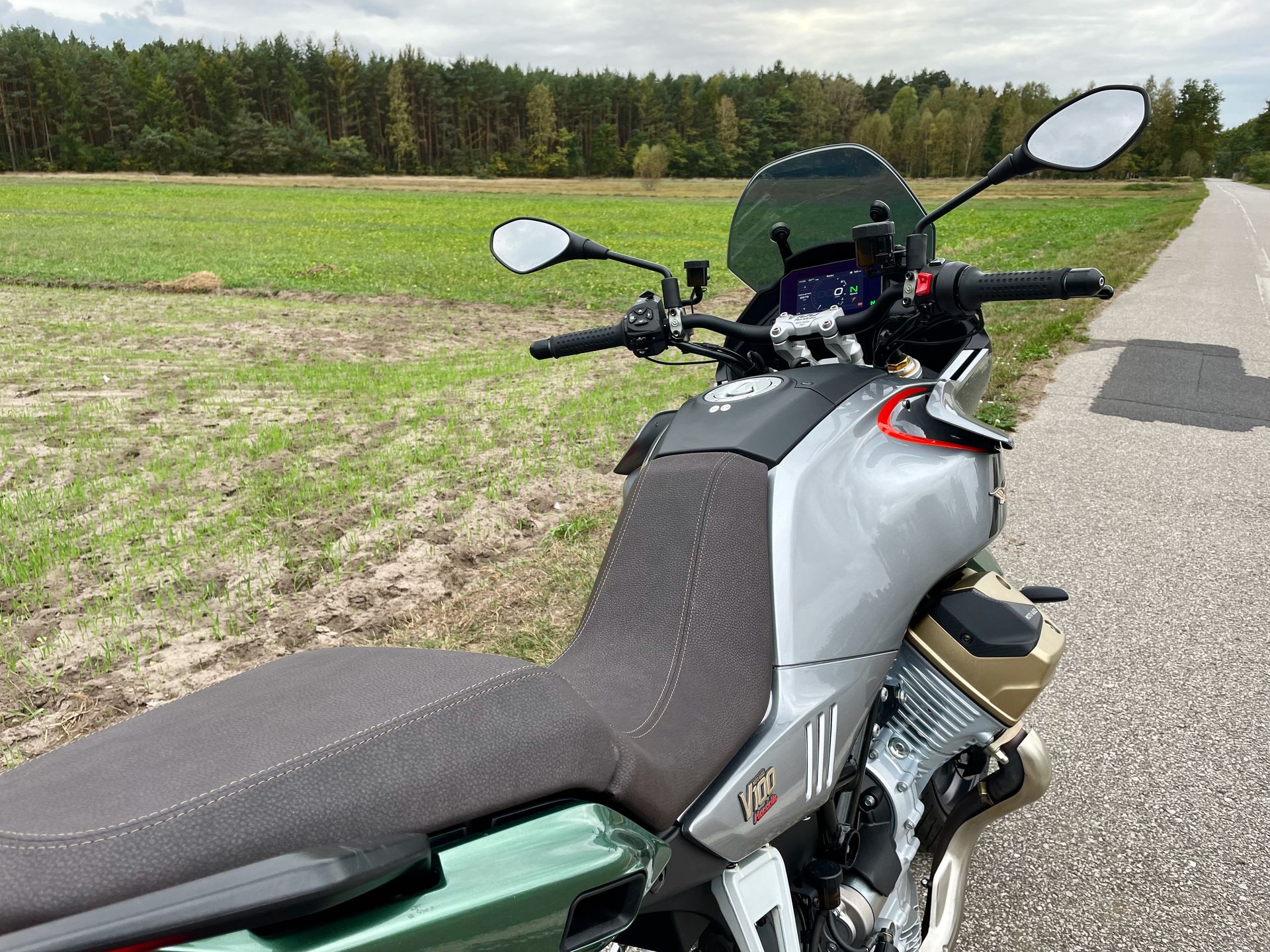 Moto Guzzi V100 Mandello
