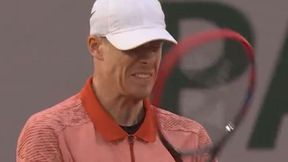 Imponujący Hurkacz. A rywal? Okładał się rakietą