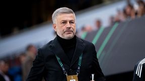 Były trener Legii przerwał milczenie. Powiedział, jak Polacy traktują Rumunów