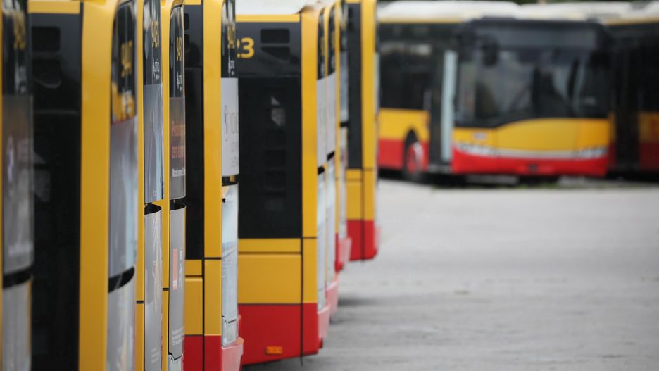 Warszawa. Autobusy firmy Arriva wrócą na trasy