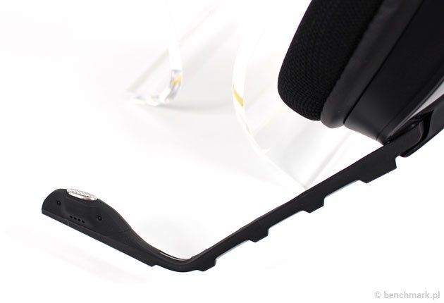 Corsair Void RGB Wireless - nie dający się wygiąć mikrofon