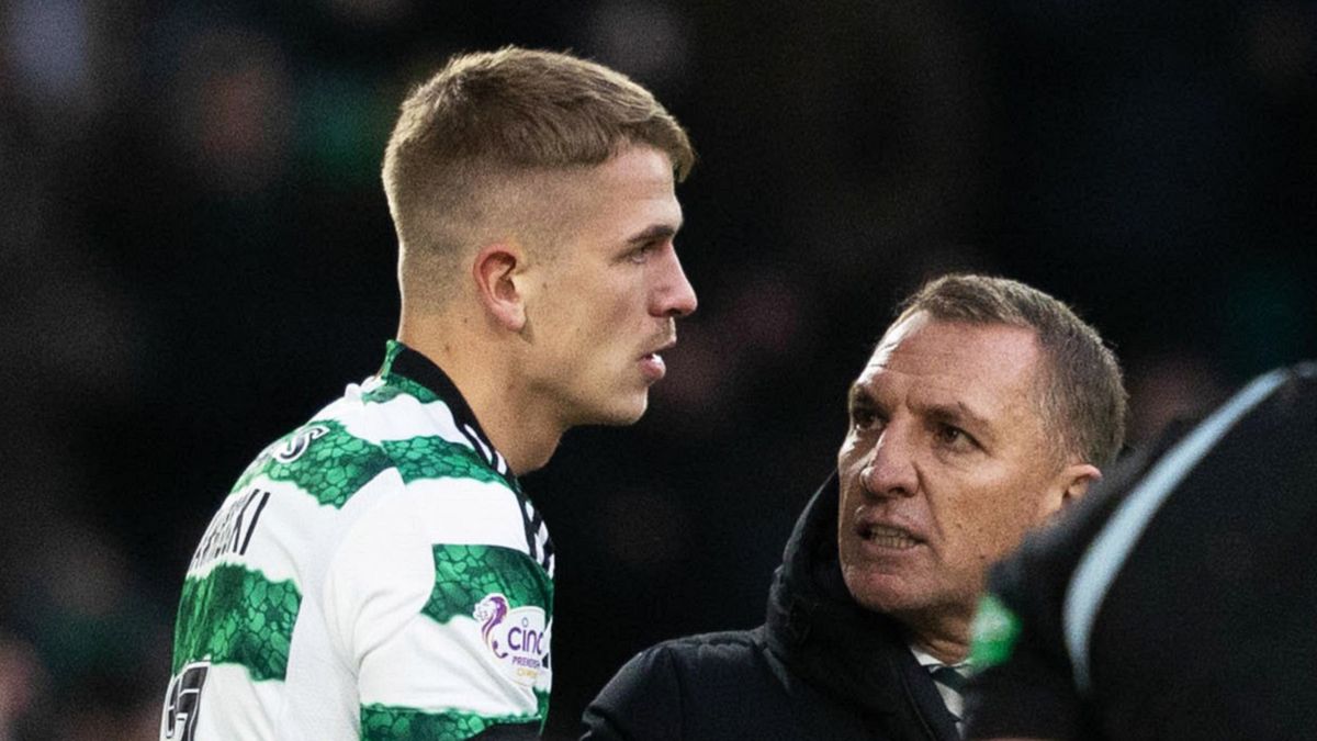 Getty Images / Craig Foy/SNS Group / Na zdjęciu: Maik Nawrocki i Brendan Rodgers