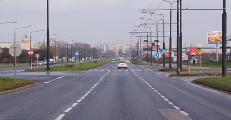 Mężczyzna leżał z rozbitą głową na al. Unii Lubelskiej. Zareagowali strażnicy miejscy