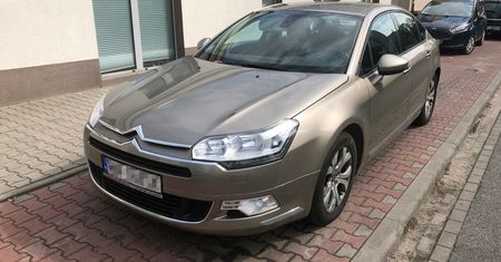 Auto paliło olej i dużo benzyny. Jedna porada zmieniła wszystko