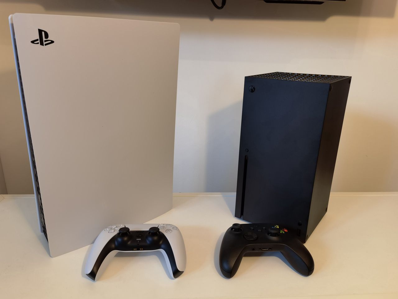 PlayStation 5 i Xbox Series X