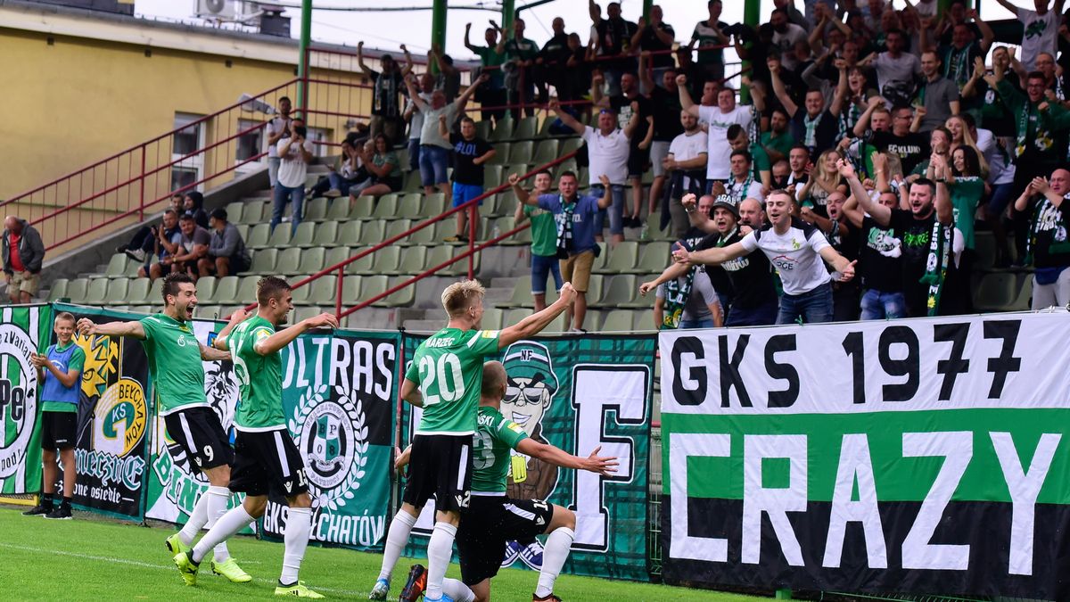 Newspix / PAWEŁ PIOTROWSKI/ 400mm.pl / NEWSPIX.PL / Na zdjęciu radość piłkarzy GKS-u Bełchatów