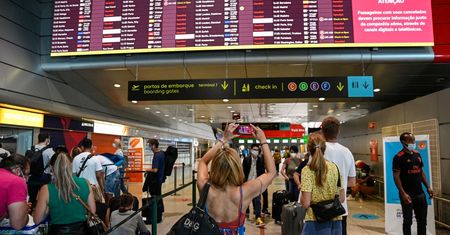 Portugalia. Chaos i olbrzymie opóźnienia na lotniskach