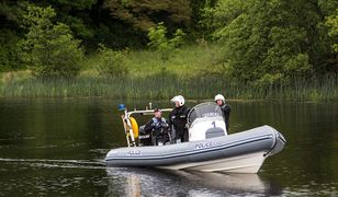 Zalew Szczeciński. Zaginęło dwóch Ukraińców. Trwają poszukiwania na wodzie i lądzie 