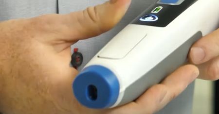 Takiej szczepionki na COVID-19 jeszcze nie było. To może być rewolucja