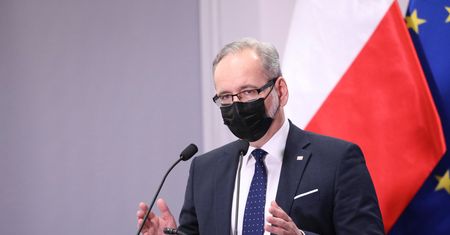 Luzowanie obostrzeń. Wszystko jasne. Minister zdradził kolejne kroki