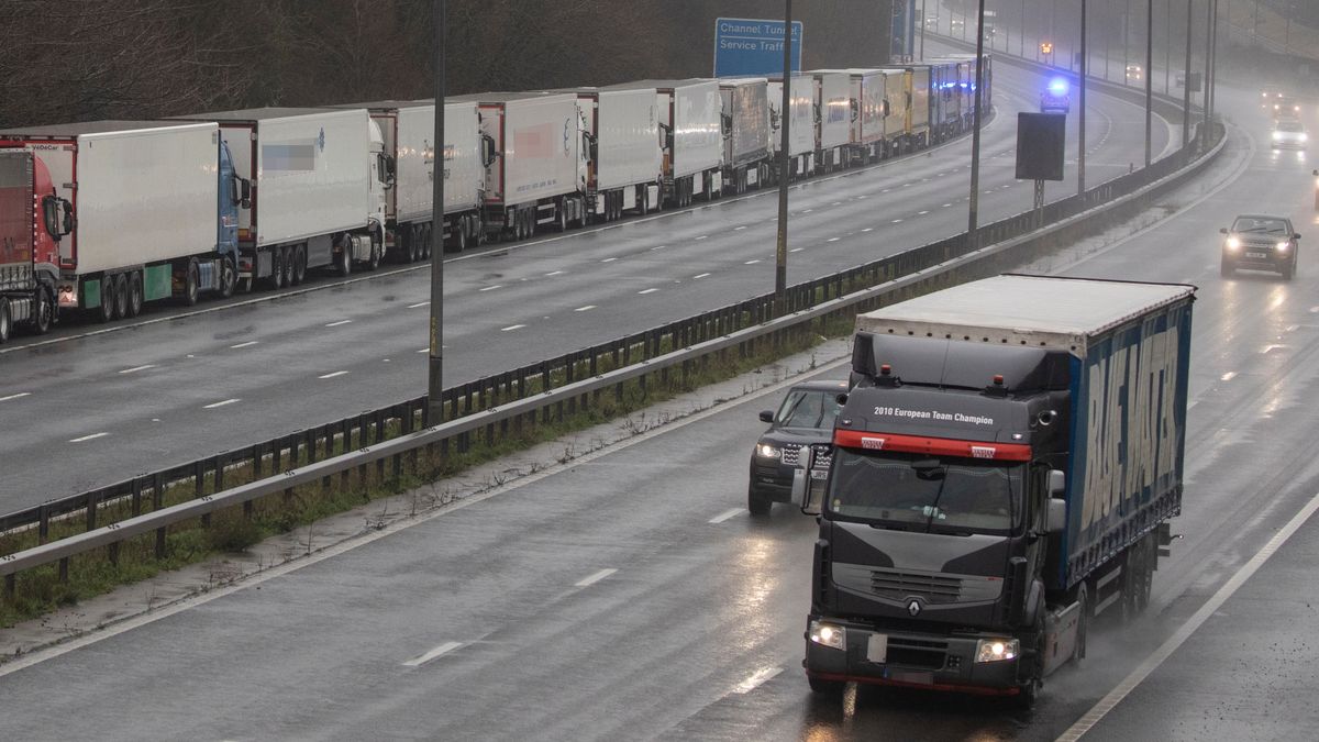 Trudna sytuacja w Anglii to tylko jeden z powodów protestu kierowców